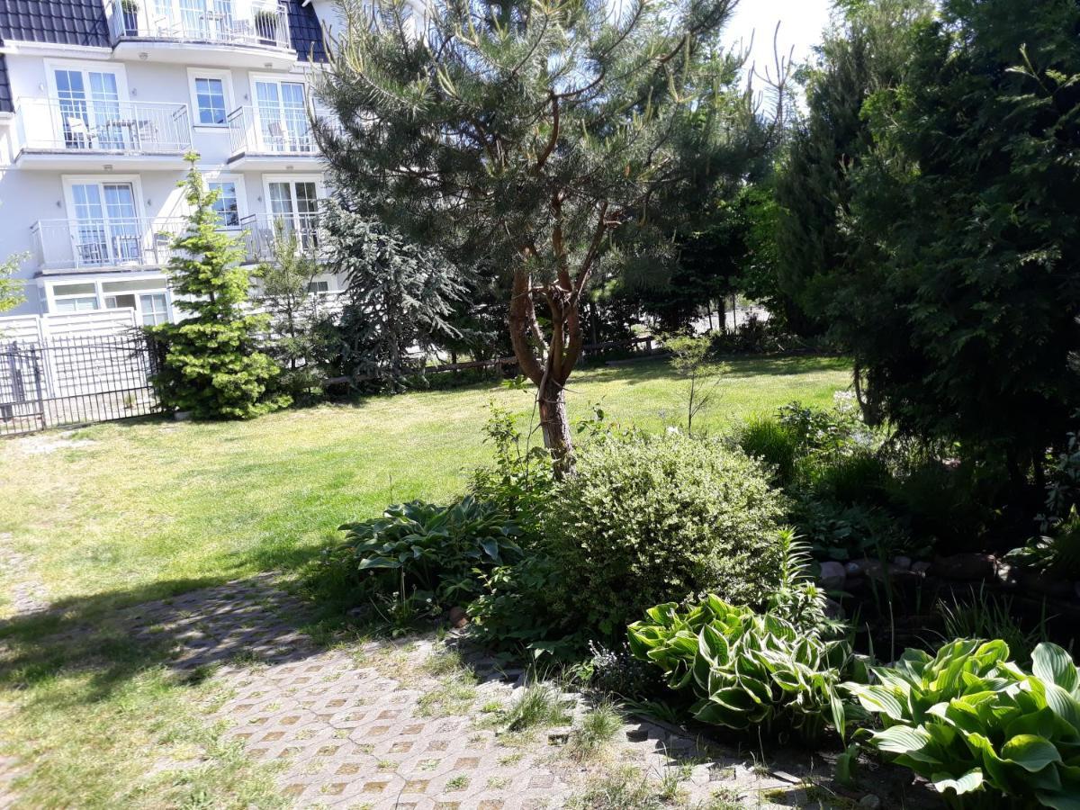 Villa Jaskolka Miedzyzdroje Bagian luar foto